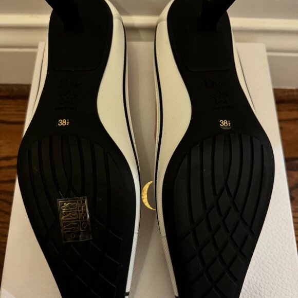 Dior Mary Jane Pump (NWT) - Picture 5 of 7